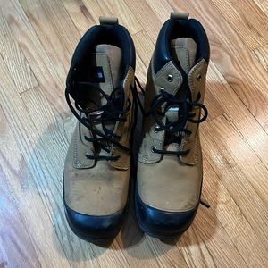 Safely steel toe shoes for work